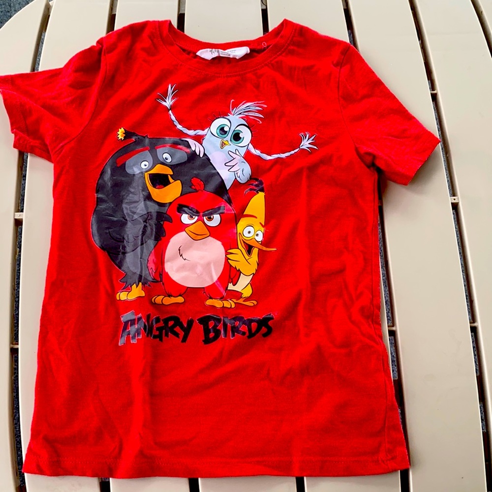 Red angry birds red shirt. No holes and no damage.